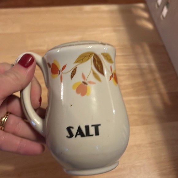 MARY DUNBAR JEWEL HALLS SUPERIOR DISHES - Picture 4 of 15